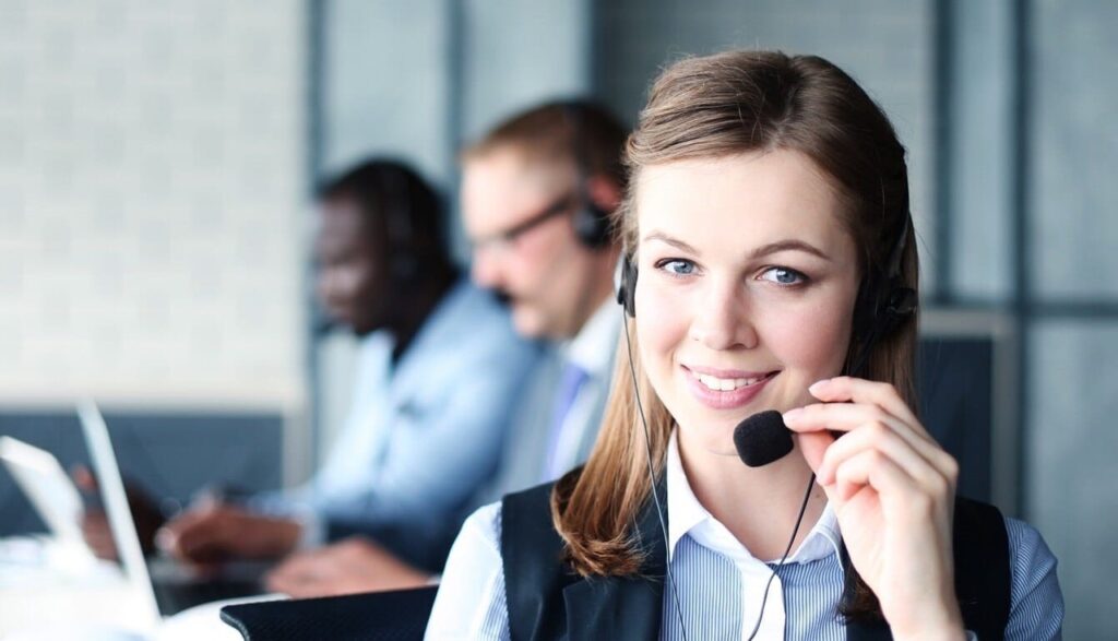 Role of Phone Answering Services in Boosting Your Small Business’s